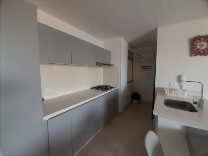 Apartamento de 2 alcobas en venta en Ricaurte, 57 m² · foto 8 de 24