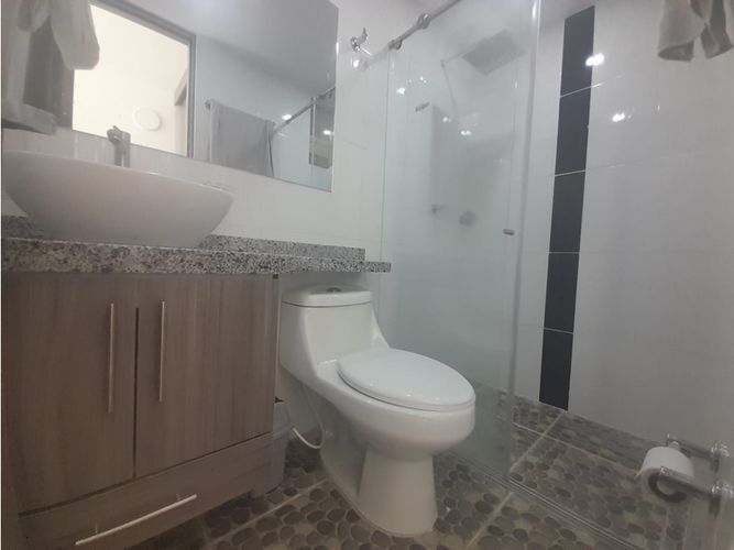 Apartamento de 2 alcobas en venta en Aqualina, Girardot, 55 m² · foto 14 de 24