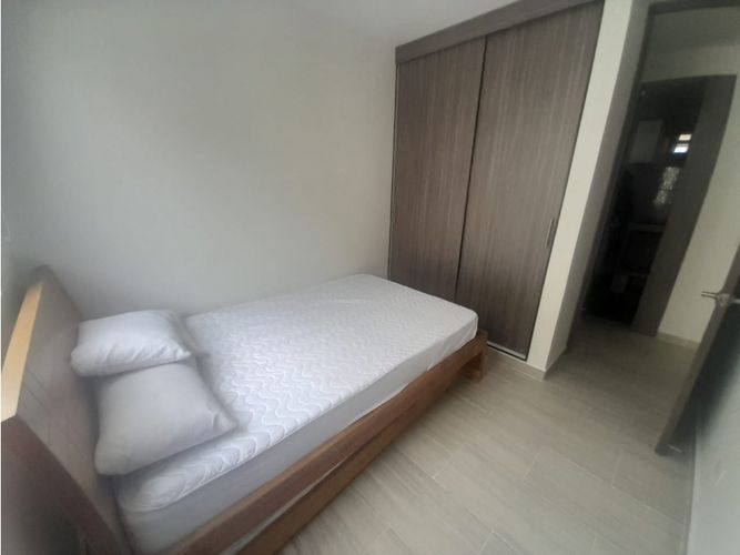 Apartamento de 2 alcobas en venta en Aqualina, Girardot, 55 m² · foto 16 de 24
