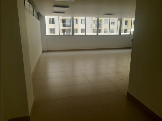 Apartamento de 2 alcobas en venta en Aqualina, Girardot, 55 m² · foto 19 de 24