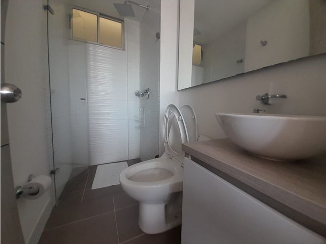 Apartamento de 2 alcobas en venta en Ricaurte, 57 m² · foto 15 de 24