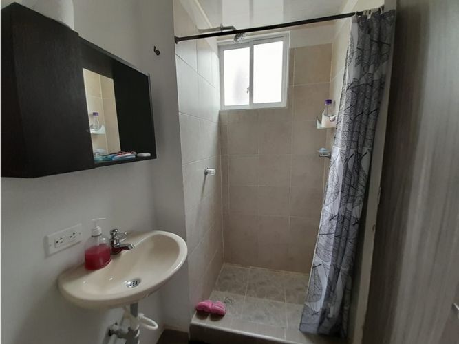 Casa de 3 alcobas en venta en Girardot, Ricaurte, 65 m² · foto 6 de 24