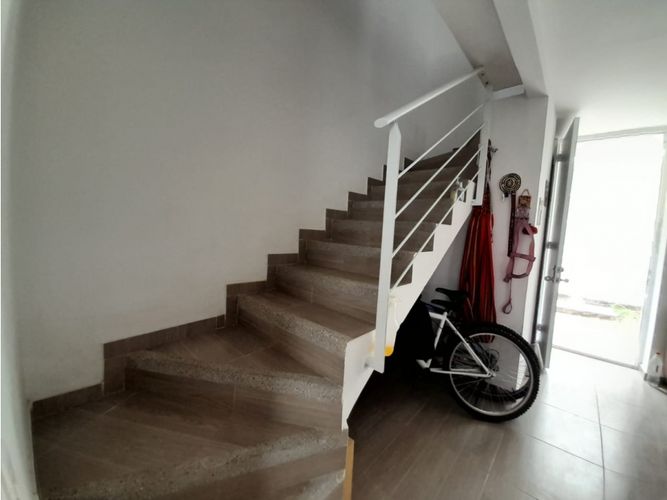 Casa de 3 alcobas en venta en Girardot, Ricaurte, 65 m² · foto 10 de 24