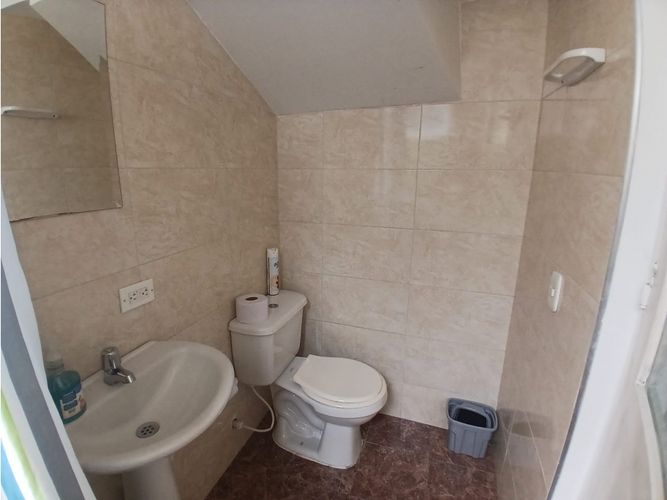 Casa de 3 alcobas en venta en Ricaurte, 65 m² · foto 10 de 24