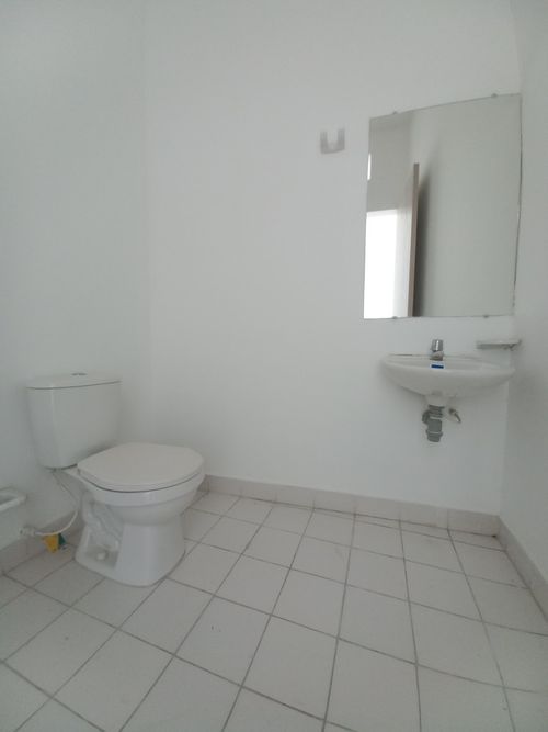 Local en arriendo en Ub. Villa Camila, Ibagué, 21 m² · foto 6 de 6