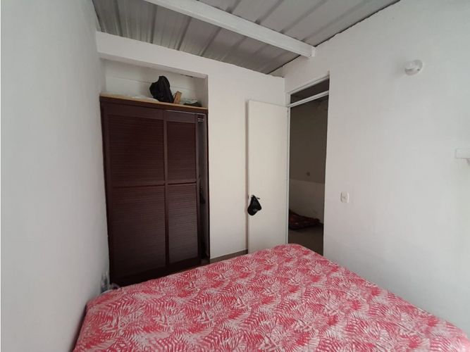 Casa de 3 alcobas en venta en Girardot, Ricaurte, 65 m² · foto 15 de 24