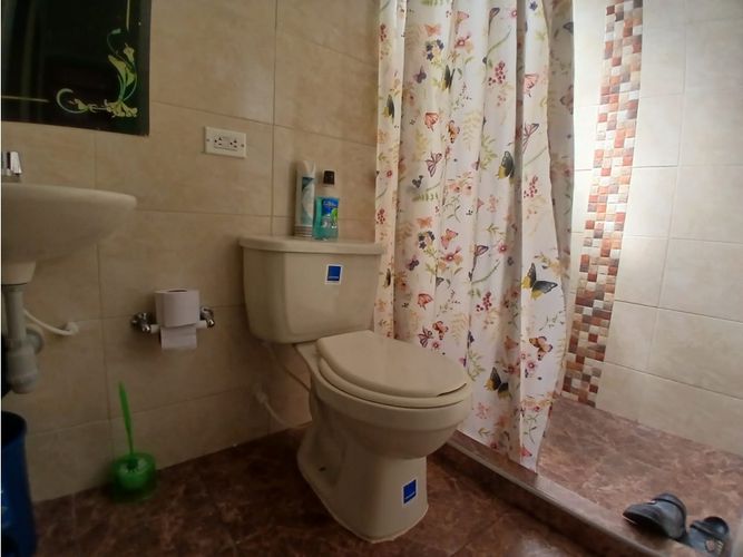 Casa de 3 alcobas en venta en Ricaurte, 65 m² · foto 17 de 24