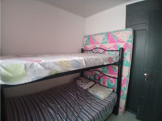 Casa de 3 alcobas en venta en Ricaurte, 65 m² · foto 21 de 24
