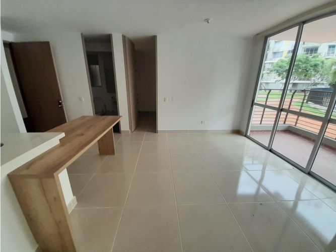 Apartamento de 2 alcobas en venta en Ricaurte, 58 m² · foto 6 de 24