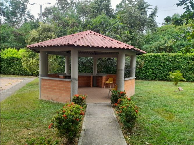 Apartamento de 2 alcobas en venta en Ricaurte, 48 m² · foto 18 de 19