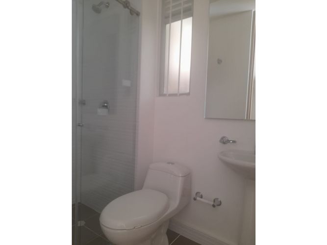 Apartamento de 2 alcobas en venta en Ricaurte, 58 m² · foto 21 de 24
