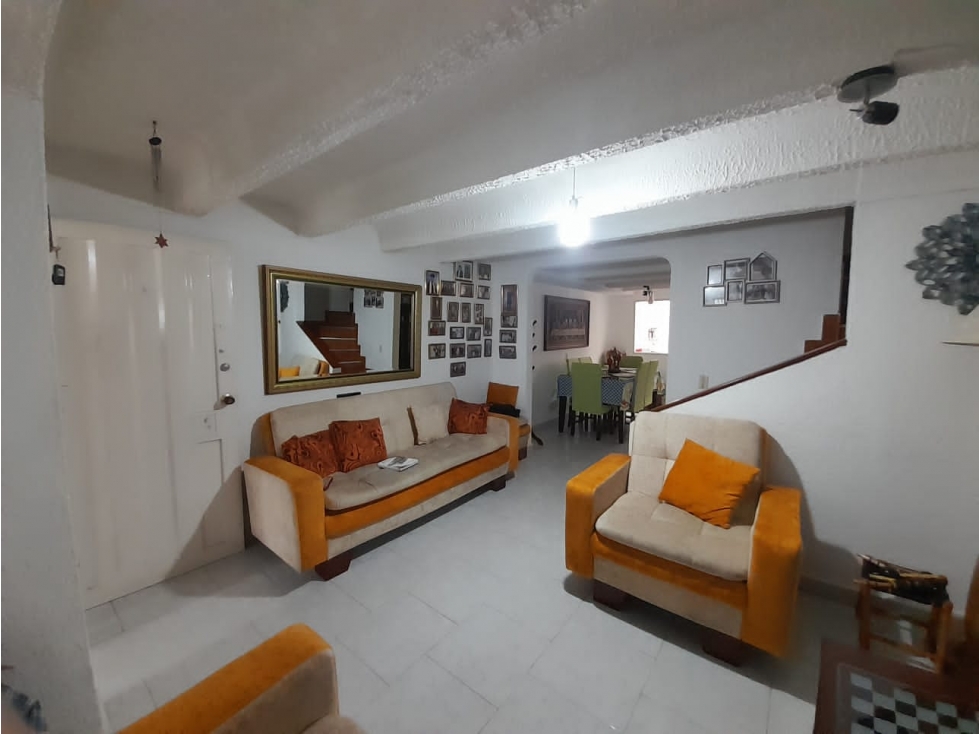 Casa en venta en Villa Mayor, Bogotá · foto 4 de 24