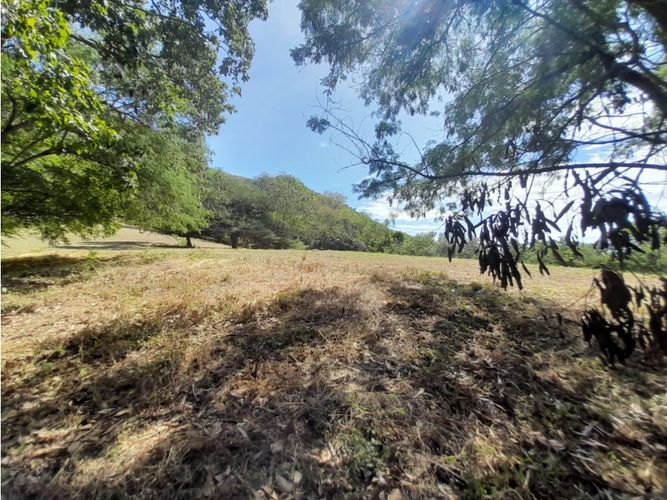 Lote en venta en Piamonte, Ricaurte, 6382 m² · foto 7 de 16