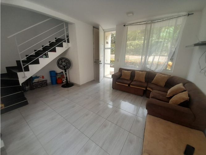 Casa de 3 alcobas en venta en Ricaurte, 65 m² · foto 6 de 24