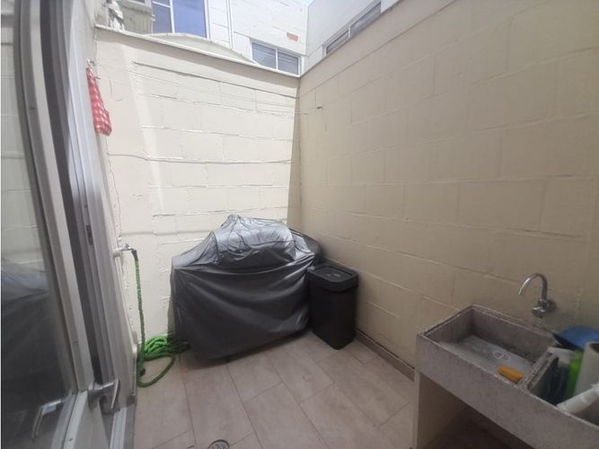 Casa de 3 alcobas en venta en Ricaurte, 65 m² · foto 10 de 24