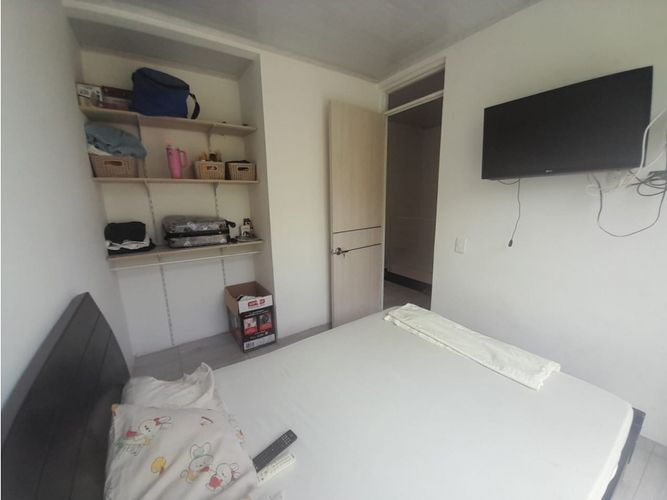 Casa de 3 alcobas en venta en Ricaurte, 65 m² · foto 12 de 24