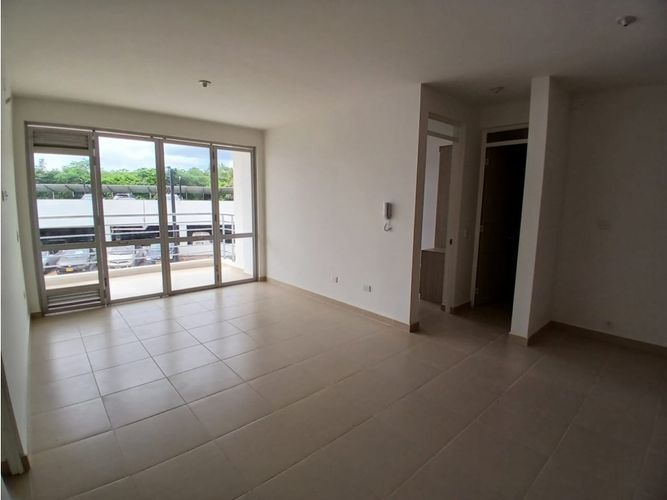 Apartamento de 2 alcobas en venta en Aqualina Orange, Girardot, 59 m² · foto 5 de 24