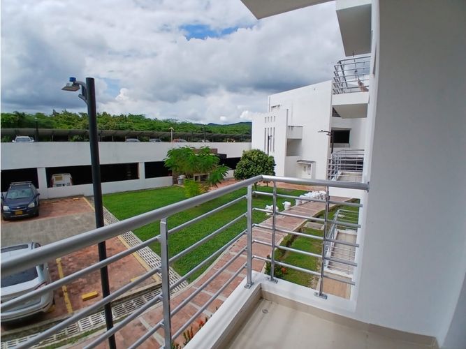 Apartamento de 2 alcobas en venta en Aqualina Orange, Girardot, 59 m² · foto 7 de 24