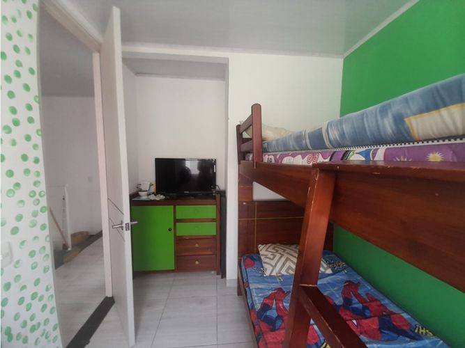Casa de 3 alcobas en venta en Ricaurte, 65 m² · foto 17 de 24