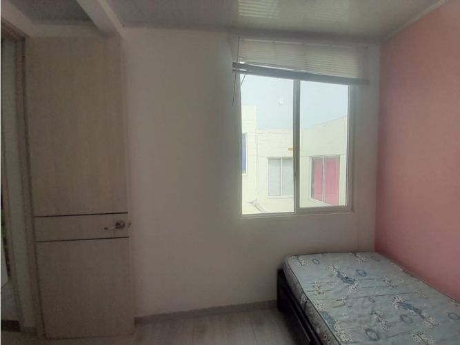 Casa de 3 alcobas en venta en Ricaurte, 65 m² · foto 21 de 24