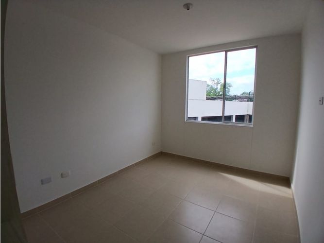 Apartamento de 2 alcobas en venta en Aqualina Orange, Girardot, 59 m² · foto 14 de 24