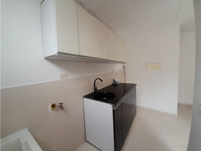 Apartamento de 3 alcobas en venta en Ub. Villa Carolina Et Ii, Girardot, 48 m² · foto 6 de 17
