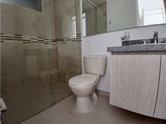 Apartamento de 2 alcobas en venta en Aqualina Orange, Girardot, 59 m² · foto 22 de 24