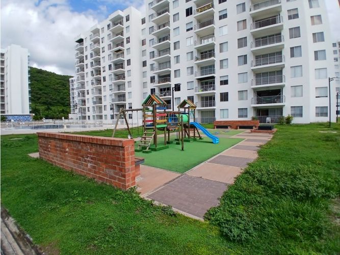 Apartamento de 2 alcobas en venta en Aqualina Orange, Girardot, 59 m² · foto 24 de 24