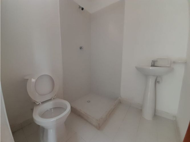 Apartamento de 3 alcobas en venta en Ub. Villa Carolina Et Ii, Girardot, 48 m² · foto 11 de 17