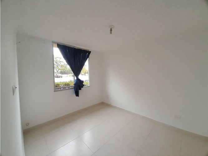 Apartamento de 2 alcobas en venta en Las Palmas, Ricaurte, 53 m² · foto 12 de 24