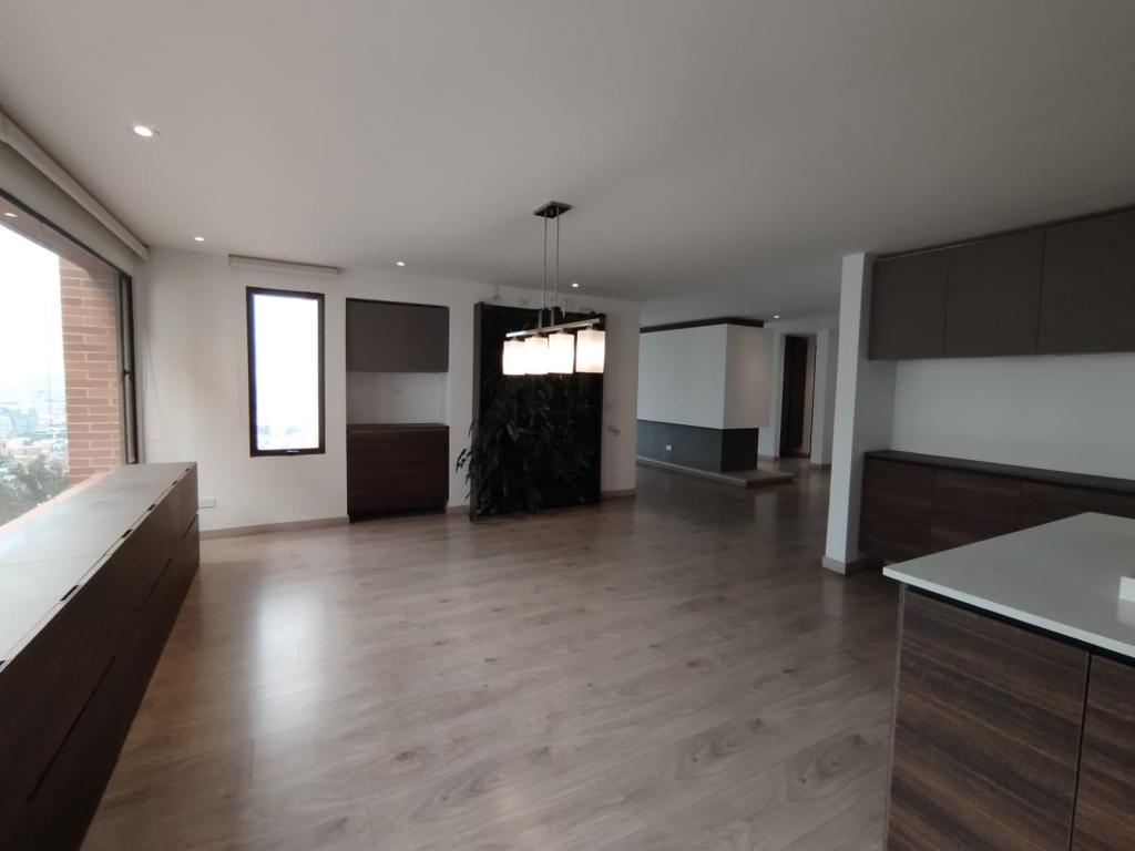 Apartamento en venta en El Refugio, Bogotá · foto 10 de 14