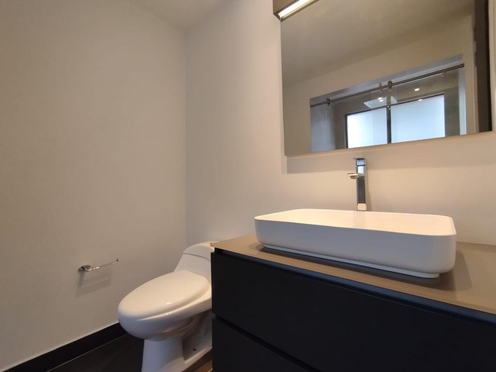 Apartamento en venta en El Refugio, Bogotá · foto 12 de 14