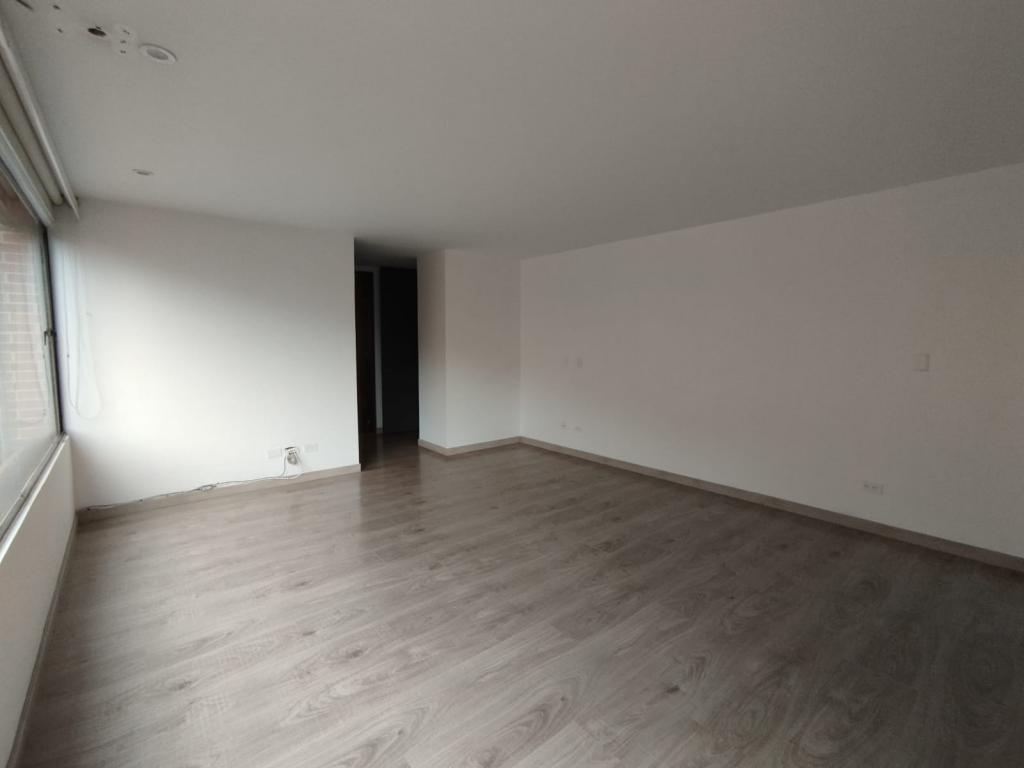Apartamento en venta en El Refugio, Bogotá · foto 13 de 14
