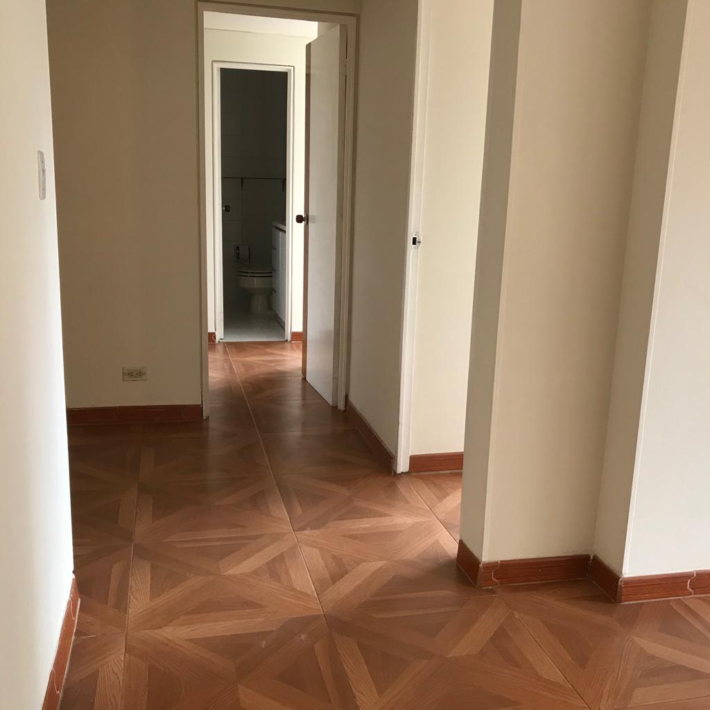 Apartamento en venta en Cedritos, Bogotá · foto 8 de 16