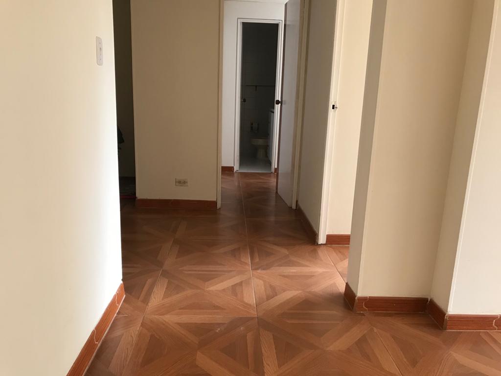 Apartamento en venta en Cedritos, Bogotá · foto 9 de 16