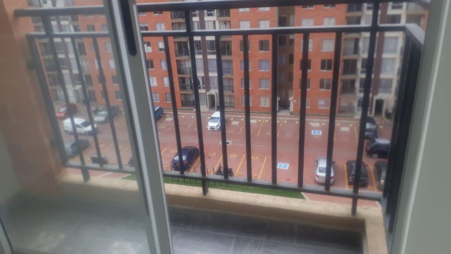 Apartamento de 3 alcobas en venta en El Sosiego, Madrid, 58 m² · foto 18 de 19