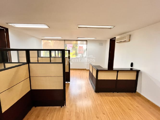 Oficina en arriendo en Milla De Oro, Medellín, 73 m² · foto 17 de 24
