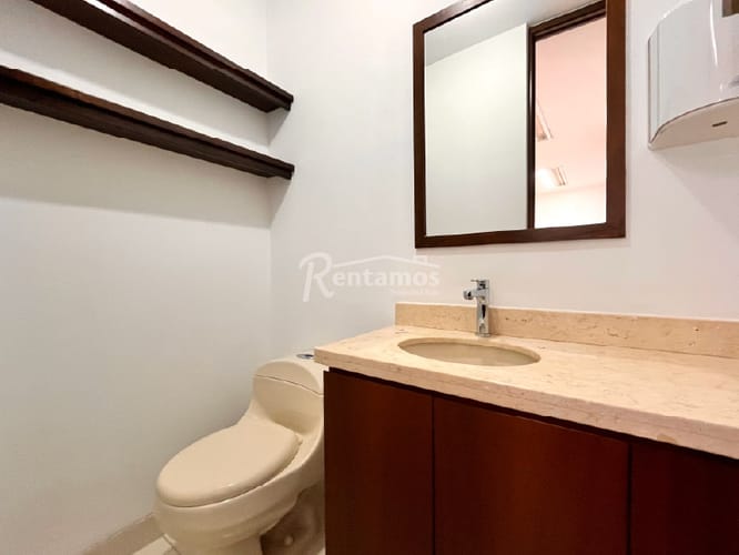 Oficina en arriendo en Milla De Oro, Medellín, 73 m² · foto 20 de 24