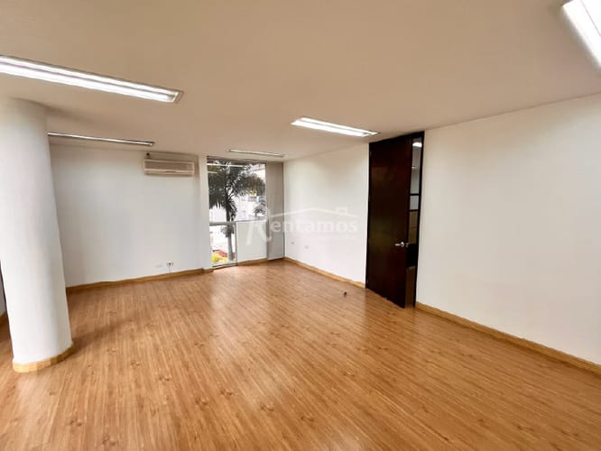Oficina en arriendo en Milla De Oro, Medellín, 73 m² · foto 22 de 24