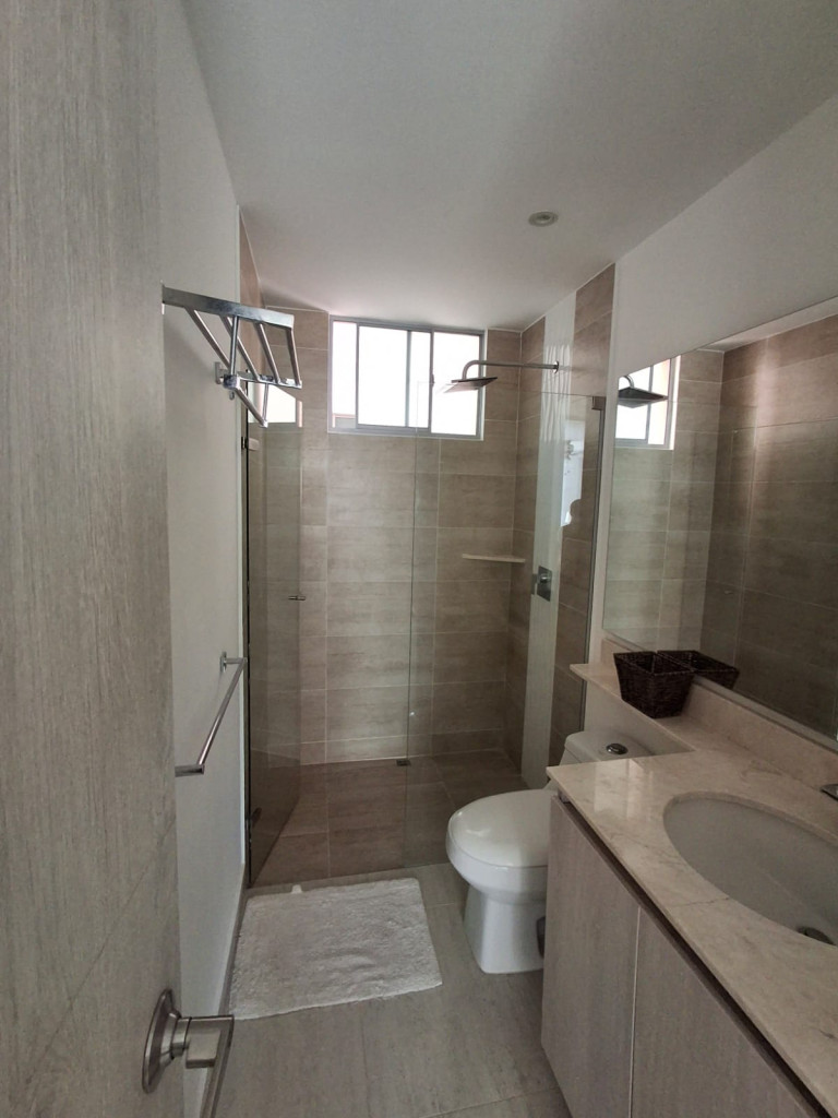 Apartamento en arriendo en Altos De Riomar, Barranquilla · foto 4 de 14