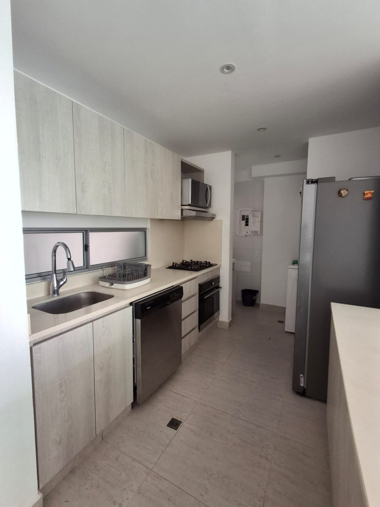 Apartamento en arriendo en Altos De Riomar, Barranquilla · foto 7 de 14