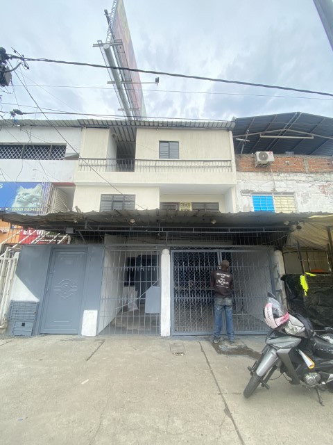 Apartamento en Arriendo en Santa elena, Cali en Aguablanca