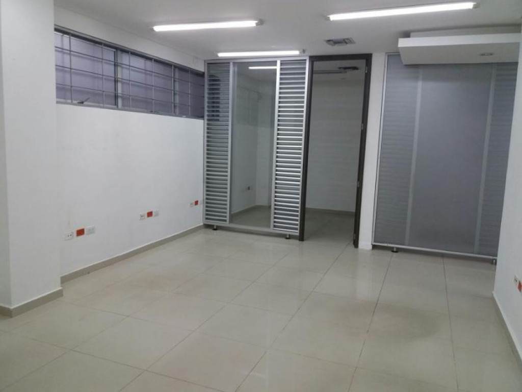 Casa en arriendo en La Concepcion, Barranquilla · foto 3 de 19