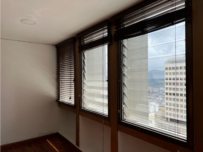 Oficina en arriendo en El Centro, Manizales, 28 m² · foto 9 de 24