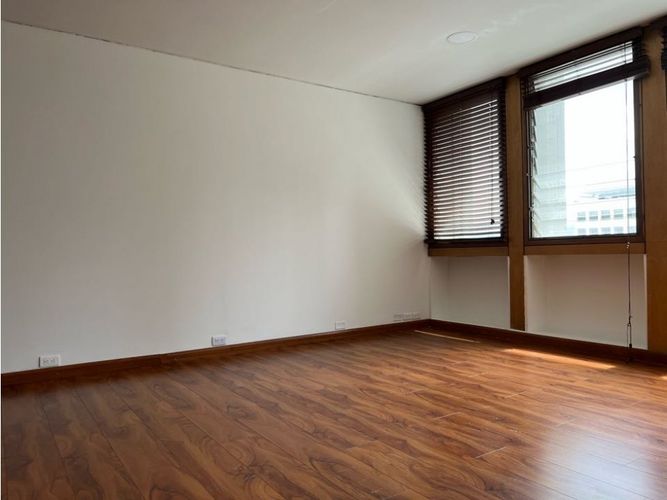 Oficina en arriendo en El Centro, Manizales, 28 m² · foto 17 de 24