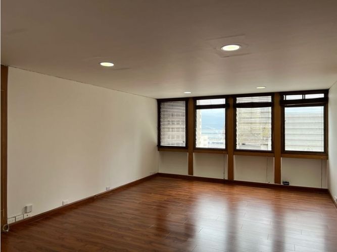 Oficina en arriendo en El Centro, Manizales, 28 m² · foto 19 de 24