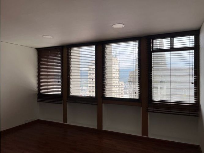 Oficina en arriendo en El Centro, Manizales, 28 m² · foto 21 de 24