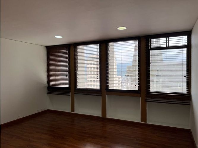 Oficina en arriendo en El Centro, Manizales, 28 m² · foto 22 de 24