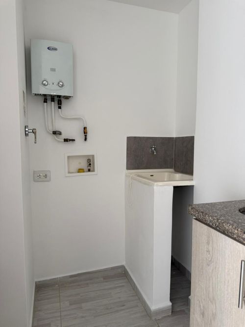 Apartaestudio en venta en Prados De Sabaneta, Sabaneta, 35 m² · foto 7 de 9