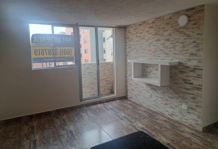Apartamento de 3 alcobas en venta en La Prosperidad, Madrid, 56 m² · foto 2 de 12